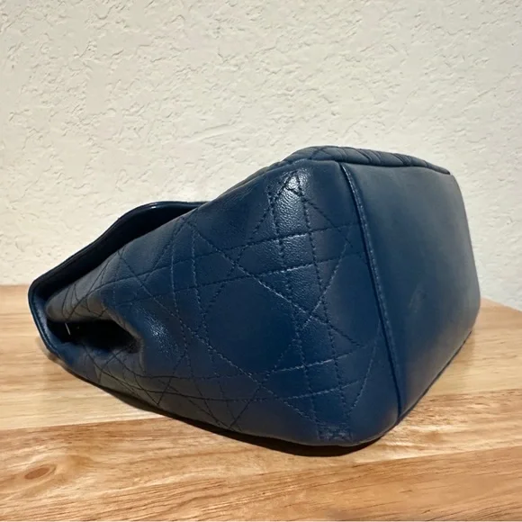 Dior Cannage Miss Dior Bag - Picture 6 of 9